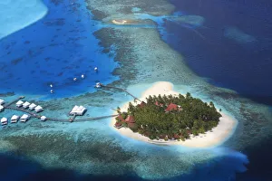Maldives, South Ari Atoll, Thudufushi Island, Diamonds Thudufushi Resort