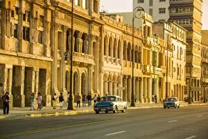 Images Dated 7th February 2015: The Malecon, Centro Habana, Havana, Cuba