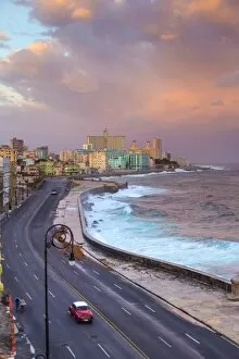 Images Dated 7th February 2015: The Malecon looking towards Vedado, Havana, Cuba