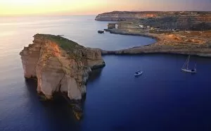 V Iew Gallery: Malta, Gozo, Dwejra; Fungus Rock Named so, because of the plant growing on it