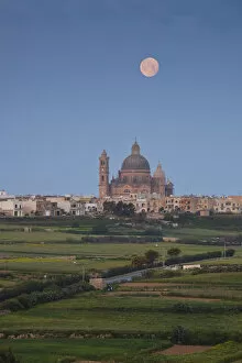 Images Dated 3rd September 2010: Malta, Gozo Island, Xewkija, the Rotunda Church with moonset