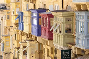 Images Dated 29th October 2018: Malta, Malta, Valletta, Republic Street