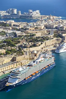 Malta, South Eastern Region, Valletta. An aerial view of a cruise ship at Valletta