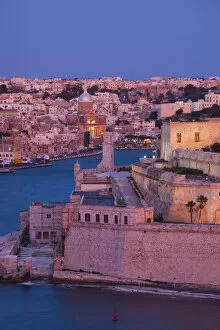 Images Dated 3rd September 2010: Malta, Valletta, Vittoriosa, Birgu, Fort St. Angelo and waterfront