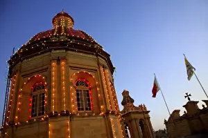 Malta, Vittoriosa; Church cupola at Vittoriosa decorated for the feast of patron Saint Lawrence