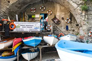 Cinqueterre Prints: Manarola, Cinque Terre, Liguria, Italy