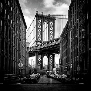 Brooklyn Prints: Manhattan Bridge from Washinton Street, Dumbo, Brooklyn, New York City, New York, USA