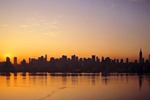 Images Dated 27th August 2009: Manhattan skyline