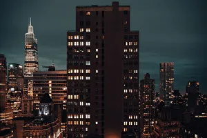 Images Dated 17th August 2022: Manhattan skyline and buildings after sunset, New York City, USA