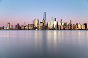 Jersey City Prints: Manhattan and the One World Trade Centre at dusk