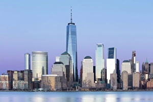 Jersey City Prints: Manhattan and the One World Trade Centre at dusk