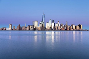 Jersey City Prints: Manhattan and the One World Trade Centre at dusk