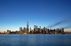 Jersey City Prints: Manhattan and the One World Trade Centre at dusk