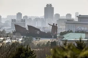 Pyongyang Prints: Mansudae Grand Monument, statues of former Presidents Kim Il-Sung and Kim Jong Il