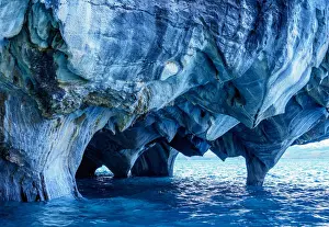 Marble Cathedral, Santuario de la Naturaleza Capillas de Marmol, General Carrera Lake