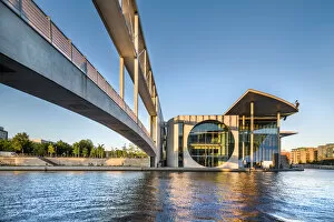 Images Dated 29th April 2016: Marie-Elisabeth-Lüders-Haus and River Spree, Government Quater, Mitte, Berlin