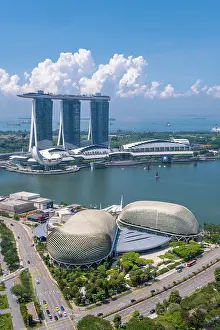 Marina Bay Sands Hotel & Esplanade - Theatres on the Bay, Singapore