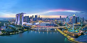 Ferris Wheel Prints: Marina Bay Sands Hotel & Singapore Flyer, Singapore