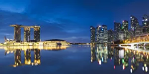 Marina Bay Sands Hotel and skyline, Marina Bay, Singapore