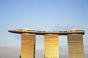Images Dated 19th September 2011: Marina Bay Sands Hotel and Skypark, Singapore