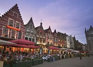 Images Dated 29th July 2006: The Markt (Main Market Place), Bruges, Flanders, Belgium