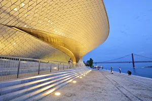 Images Dated 2nd December 2016: The MaT (Museum of Art, Architecture and Technology), bordering the Tagus river