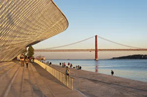 Images Dated 2nd December 2016: The MaT (Museum of Art, Architecture and Technology), bordering the Tagus river