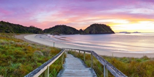 Matapouri Beach at sunrise, Tutukaka Coast, Northland, North Island, New Zealand