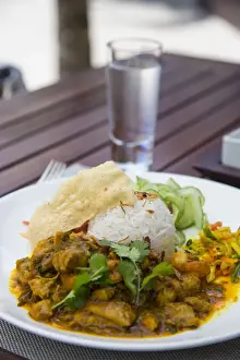 Mauritian chicken and prawn curry (Mauritius has a majority Indian Hindu population