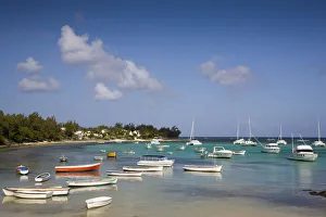 Images Dated 12th February 2009: Mauritius, North Mauritius, Cap Maleureux, Anse La Raie Bay