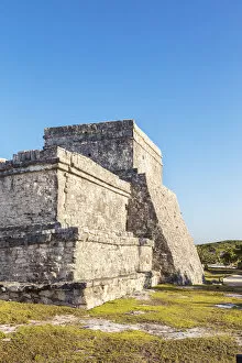 Images Dated 19th January 2016: The mayan ruins of Tulum, Mexico