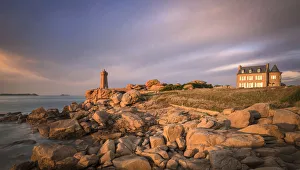 Mean Ruz lighthouse, Ploumanac h, Perro-Guirec, Lannion district, Cote d Amor, Brittany