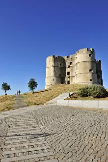 Images Dated 10th September 2013: The medieval castle of Evoramonte. Alentejo, Portugal