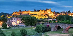 Images Dated 1st July 2022: Medieval walled city of Carcassonne & River Aude, UNESCO World Heritage site, Aude, Occitanie