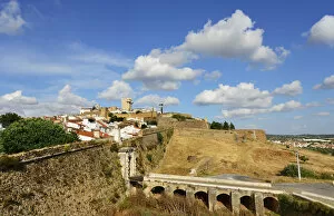 Images Dated 28th August 2018: The medieval walled city of Estremoz. Alentejo, Portugal