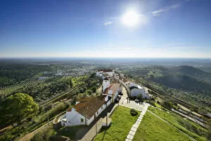 Images Dated 18th January 2017: The medieval walled village of Evoramonte. Alentejo, Portugal