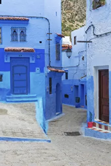 Images Dated 21st December 2016: Medina, old town, Chefchaouen, Chaouen, Morocco