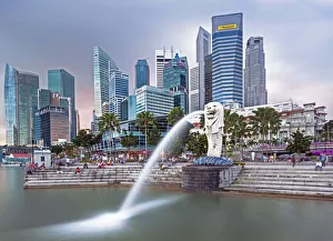 The Merlion Statue with the City Skyline in the background, Marina Bay, Singapore