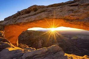 Tourist Collection: Mesa Arch at Sunrise, Canyonlands National Park, Utah, USA