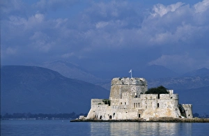 Nafplio Prints: A few hundred metres offshore