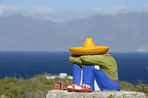 Images Dated 22nd September 2014: Mexican door figure, La Ventanaz, Baja California, Mexico