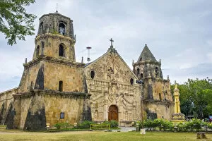 Images Dated 9th May 2019: Miagao (Miag-ao) Fortress Church, Santo Tomas de Villanueva Parish Church designated