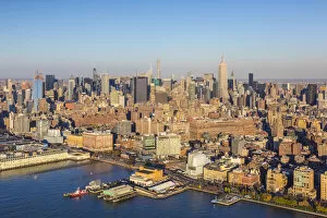 Images Dated 14th April 2016: Midtown Manhattan & Hudson River, New York City, USA