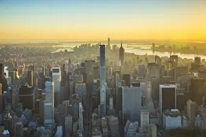 Images Dated 16th November 2015: Midtown Manhattan and Lower Manhattan behind, New York City, New York, USA