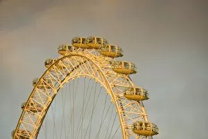 Images Dated 10th December 2008: Millennium Wheel, London, England