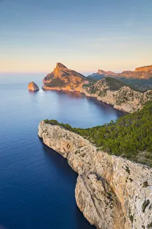 Images Dated 6th October 2017: Mirador Es Colomer, Cap Formentor, Serra de Tramuntana, Mallorca (Majorca), Balearic