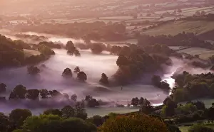 Brecon Beacons Prints: Mist lingers in the Usk Valley at dawn, Brecon Beacons National Park, Powys, Wales, UK