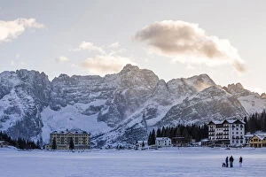 Images Dated 22nd January 2018: Misurina frozen lake, snowy landscape, Dolomites Alps, Italy