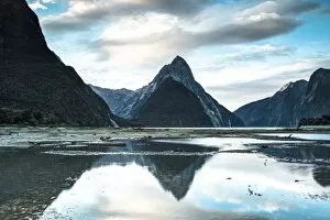 Images Dated 4th December 2013: Mitre Peak, Milford Sound, Fiordland National Park, South Island, New Zealand