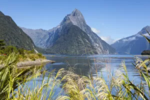 Images Dated 31st March 2014: Mitre Peak, Milford Sound, Fiordland National Park, South Island, New Zealand